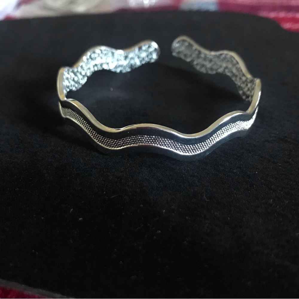 Sterling Silver Wavy Textured Open Bangle Bracelet